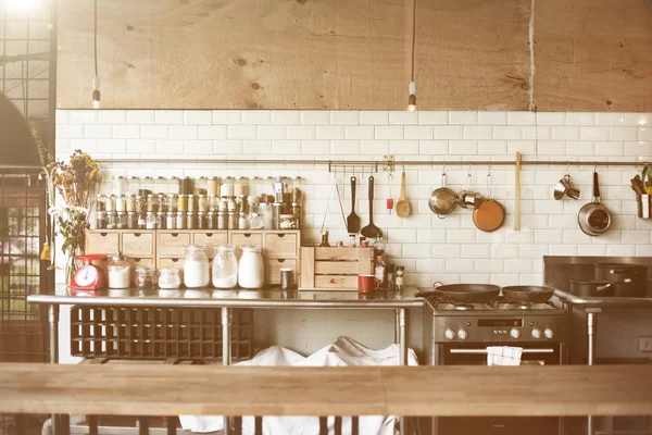 Сучасні кухонний прилад — стокове фото