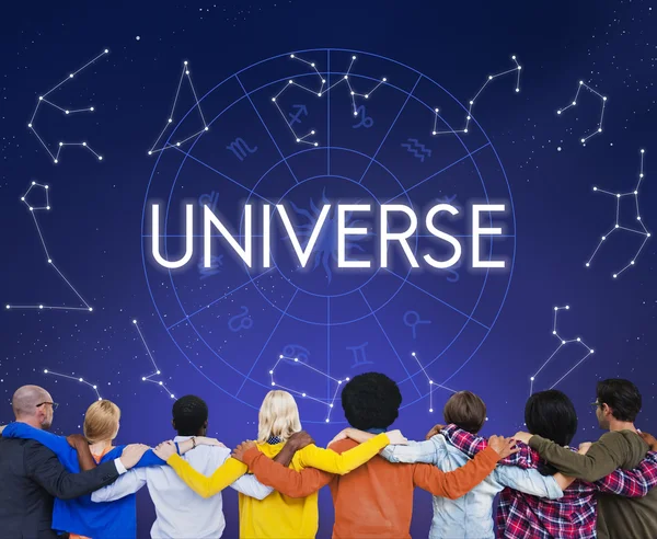 Multi-etnische mensen en Universe Concept — Stockfoto