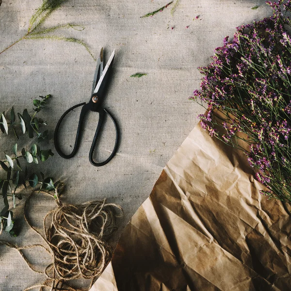 Buket ve tablo için makaslar