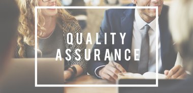 Toplantı üzerinde konuşmayı iş adamları