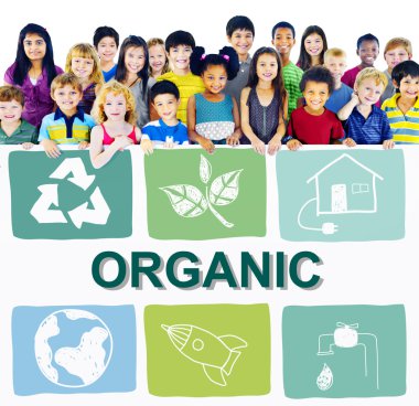 sevimli gülümseyen çocuklar