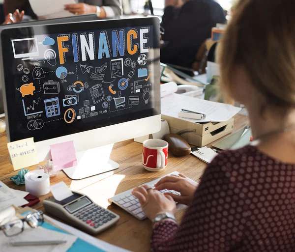 Woman wirking with computer — Stock Photo, Image