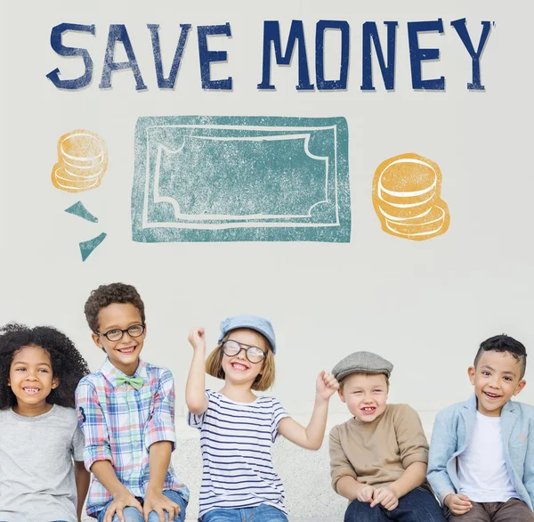 Niños riendo y divirtiéndose — Foto de Stock