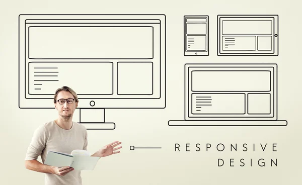 レスポンシブ デザインでの作業の実業家 — ストック写真