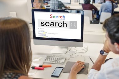 bilgisayarları kullanan kişiler 