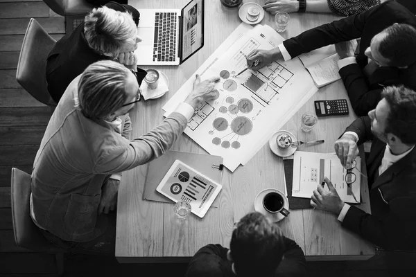 Grupo de empresários em reunião — Fotografia de Stock