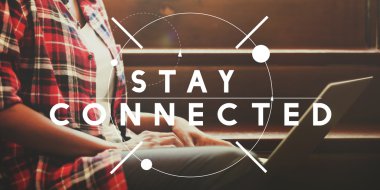 Arka plan üzerine yazarak kadın