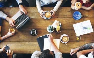 insanlar kahve içme