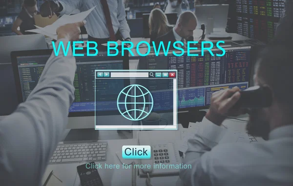 Obchodní lidé pracující a Web Browers — Stock fotografie