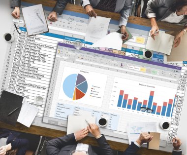 takım çalışma office iş adamları