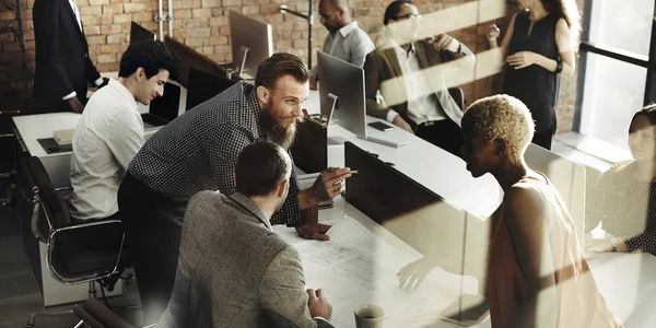 Imprenditori che lavorano — Foto Stock