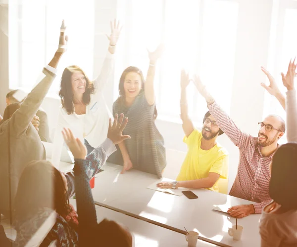 Diversidad de las personas en reunión —  Fotos de Stock