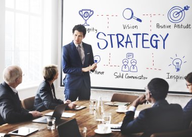 iş adamları tartışıyor