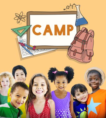 çocuklar birlikte ayakta