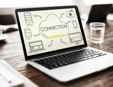 bilgisayar ekranındaki bilgileri ile