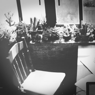 Ev çalışma alanı ve sandalye