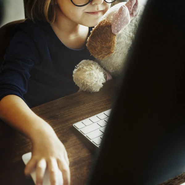 Girl Playing with Computer — Stock Photo, Image