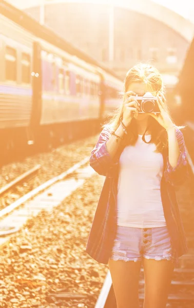 Frau macht Fotos — Stockfoto