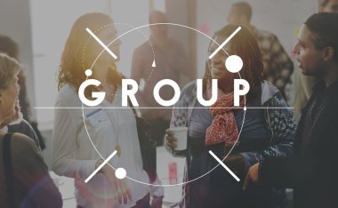 İnsanlar konuşmayı