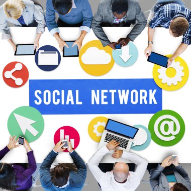 farklı aygıtlar kullanan kişiler