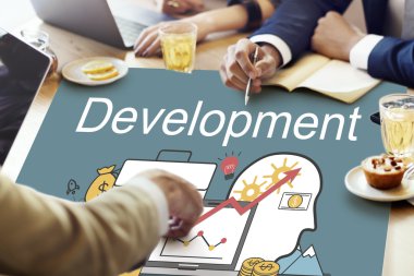 insan gelişimi hakkında tartışıyor