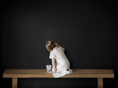 yazı tahtası üzerinde çizim kız