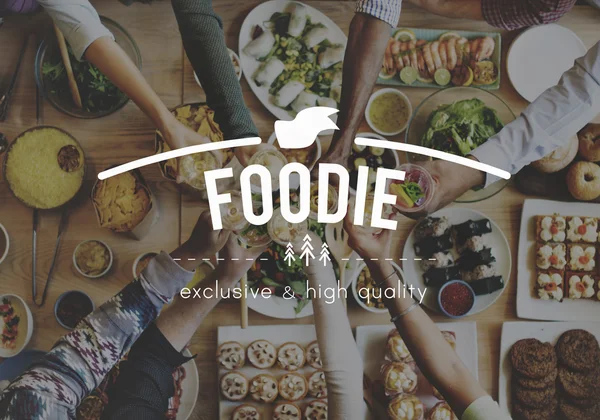 People discussing about Foodie — Stock Photo, Image