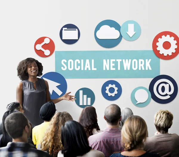 Mensen op seminar met Social Network — Stockfoto