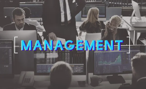 Pessoas de negócios trabalhando e gestão — Fotografia de Stock