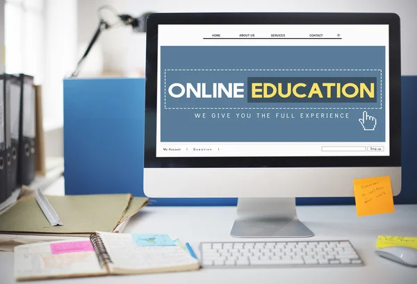 Educação Online Homepage Conceito — Fotografia de Stock