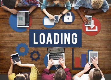 insanlar içinde dijital cihazlar tarama