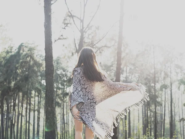 Beautiful girl in forest — Stock Photo, Image