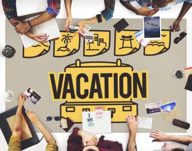 Grup masada oturan insan 