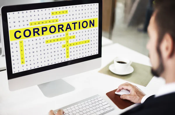 Businessman working on computer — Stock Photo, Image