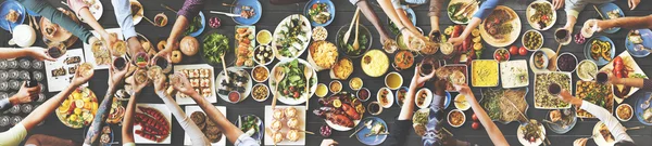 Pessoas e comida com Concept — Fotografia de Stock