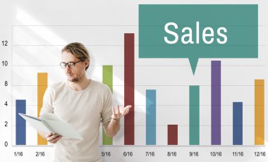 İşadamı satış ile çalışma