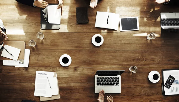 Gente de negocios en reunión — Foto de Stock