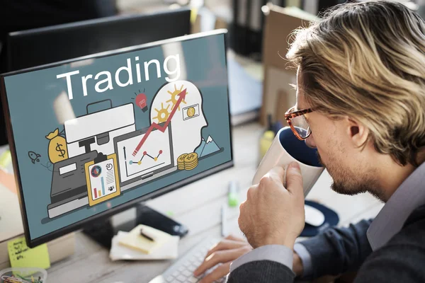 Businessman working with computer — Stock Photo, Image