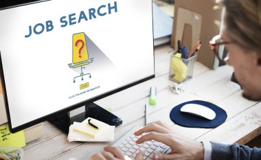 bilgisayarla çalışma iş adamı