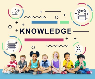 Çeşitlilik çocuk birlikte oturan