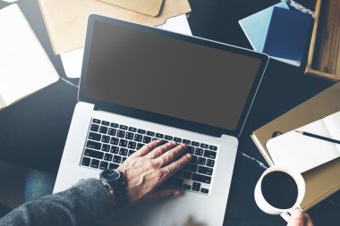 Mockup boşaltmak bilgisayar kavramı