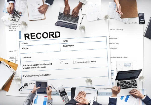 Team von Geschäftsleuten im Büro — Stockfoto