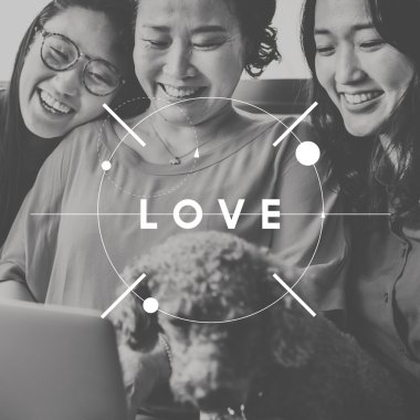 Anne ve kızları birlikte eğlenin