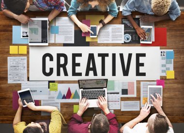 insanlar içinde dijital cihazlar tarama