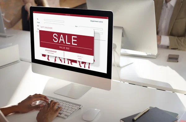 Persons working with computer — Stock Photo, Image