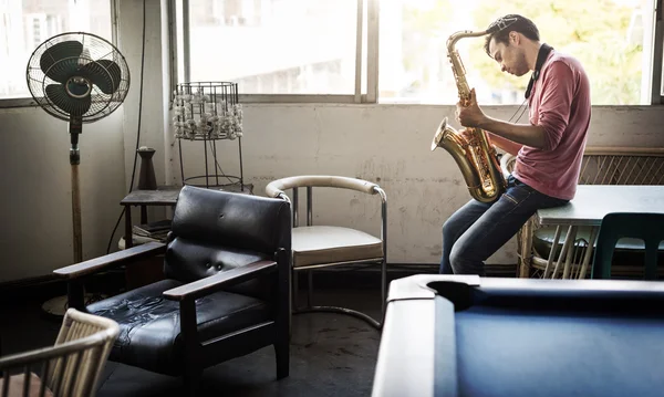 Jazz man with Saxophone — Stock Photo, Image