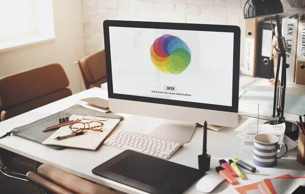 Workplace with computer in the office — Stock Photo, Image