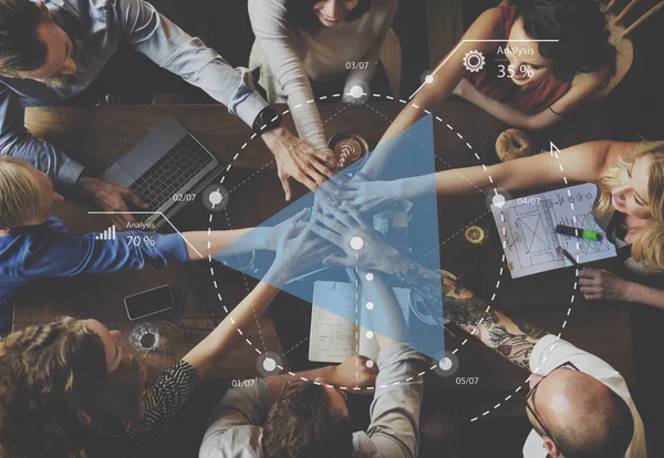 İş takım birlikte elele