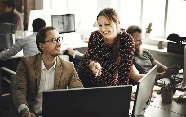 Gente de negocios trabajando —  Fotos de Stock