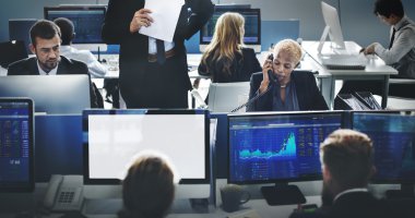 çalışma iş adamları ve borsa